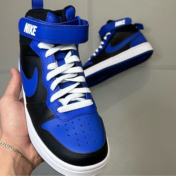 NEW NIKE SPORTSWEAR BLUE - Picture 2 of 4